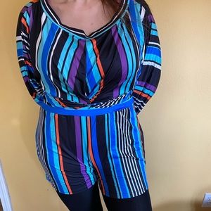 NEW. Two-piece longsleeve and short set.